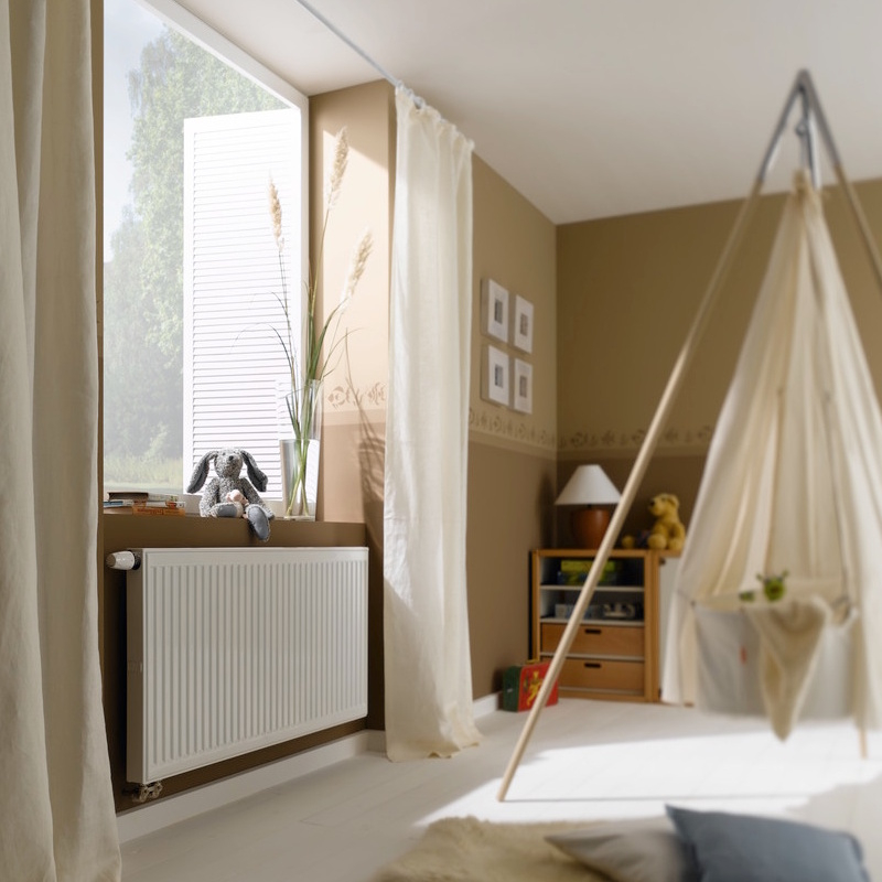 Kermi therm-x2 Profil-Vmulti Typ 22 500x1800mm Ventilheizkörper Weiß inkl. Bohrkonsolenset QN2593